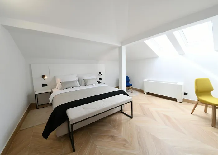 Aparthotel Milenij